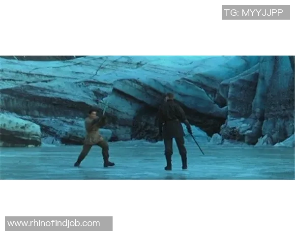 破碎的白色铠甲：在止痛药中起舞，却在繁华夏日中坠落